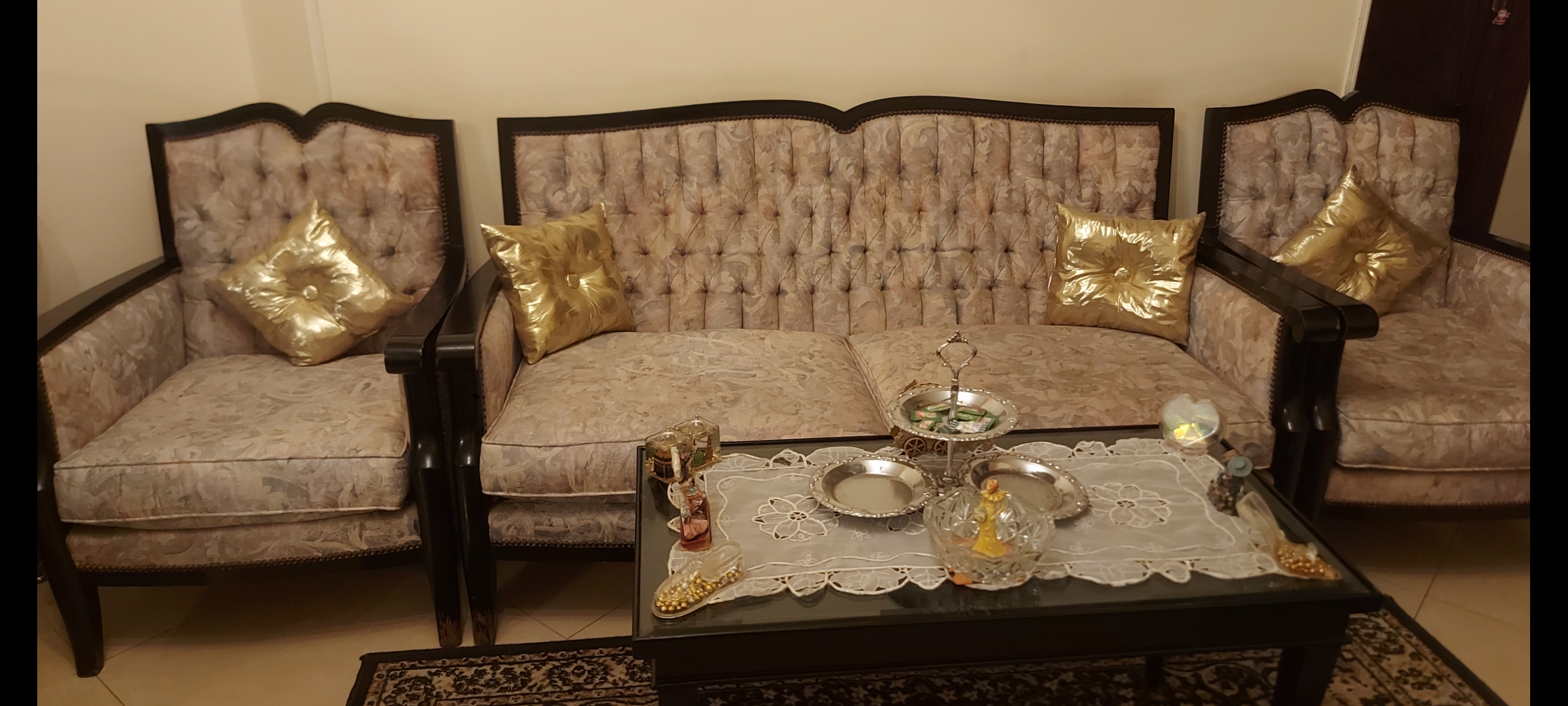 انترية